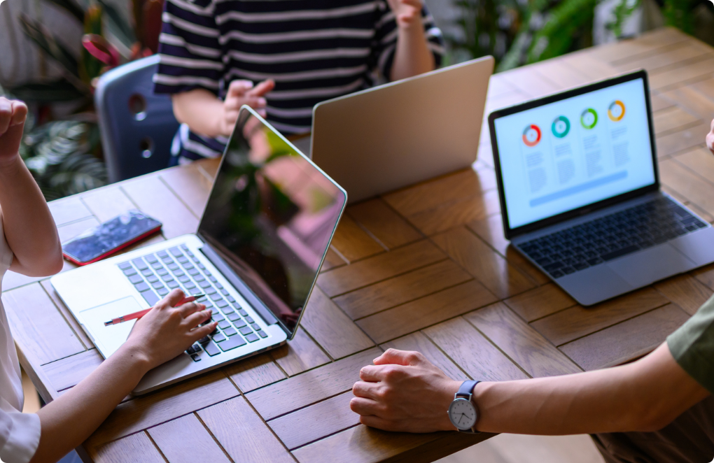 広告代理店事業